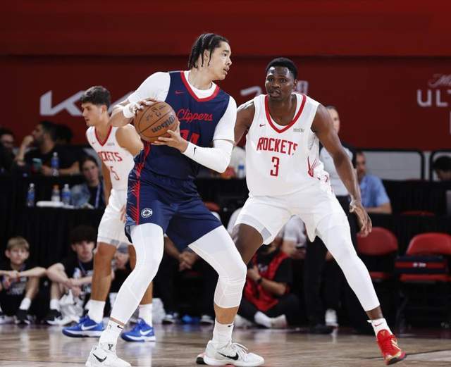 开云登录-轰21+6+2！我很适合哈登，克里斯蒂发出请求，他想在快船拿大合同