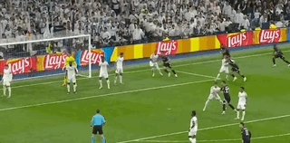 1744842058259028722.gif
