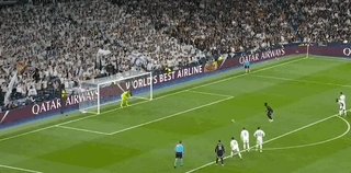 1744842065266054641.gif